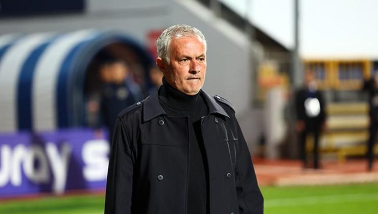 Fenerbahçe’de Jose Mourinho’dan dikkat çeken tercihler!