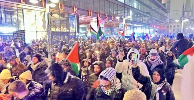 İsveç’te yüzlerce kişi, Gazze için yılbaşı kutlamasını iptal etti