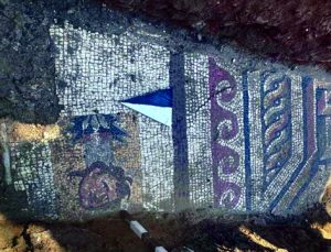 Altyapı çalışmasında 1500 yıllık mozaik bulundu