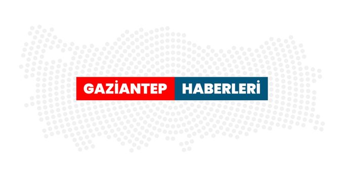 Gaziantep’te buğday ekili yaklaşık 500 dönümlük alanda çıkan yangına müdahale ediliyor