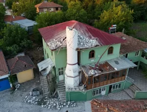 Deprem sonrası Balıkesir’de yaz okulları tatil edildi