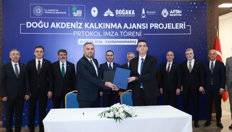 Başkan Toptaş, Bakan Fatih Kacır’ın katıldığı imza töreninde ONİKAD’ın protokolünü imzaladı