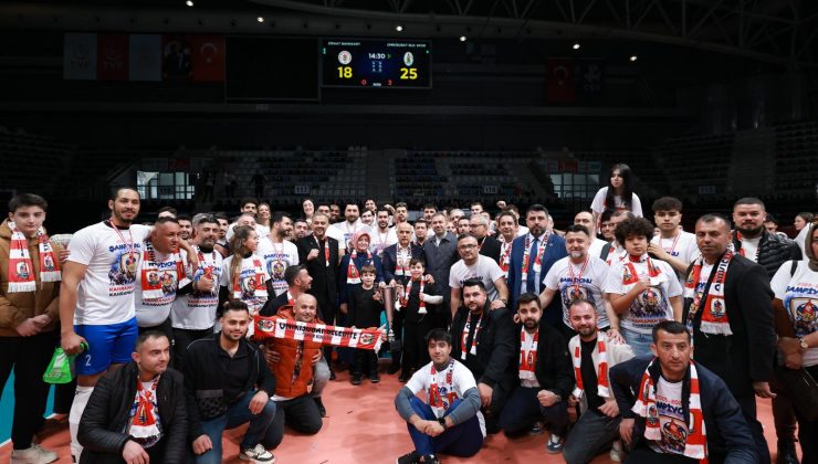 Edeler, artık Efeler Ligi’nde! Şampiyon Onikişubat Belediye Spor kupasına kavuştu